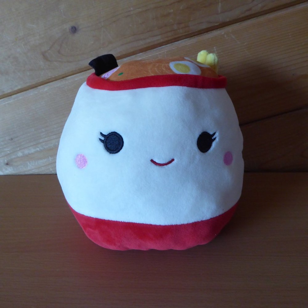 Flip a Mallows by Squishmallow Raisy and Shun Ramen, Sushi Plush Toy